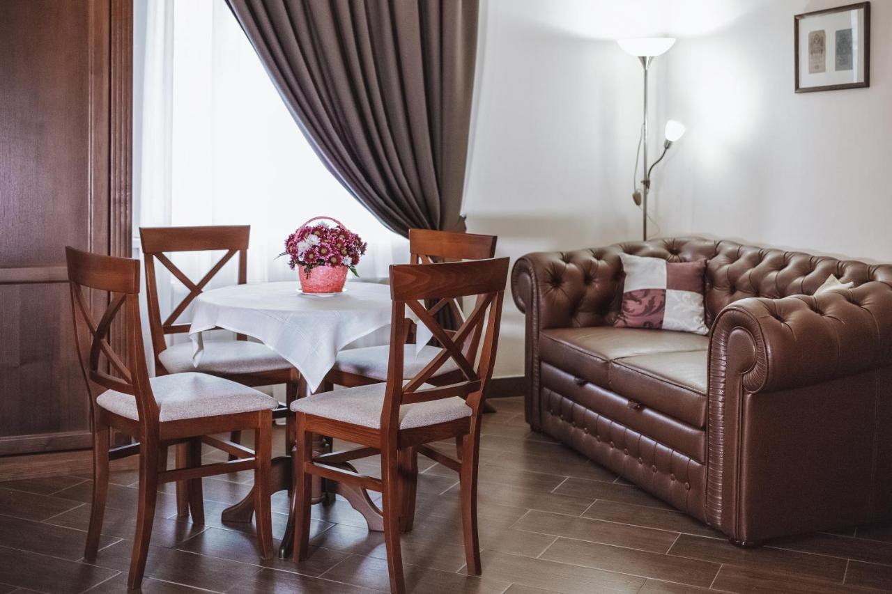 Ekaterinoslav Hotel Dnipro Eksteriør billede