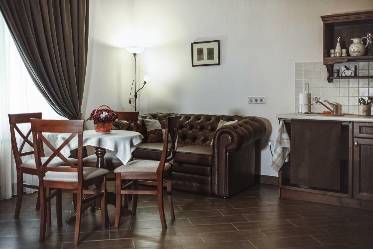 Ekaterinoslav Hotel Dnipro Eksteriør billede